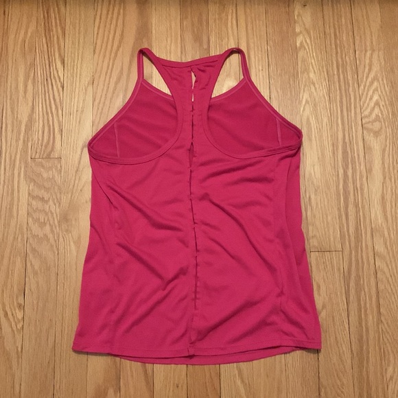 Senita Athletics Tank top - Picture 2 of 9